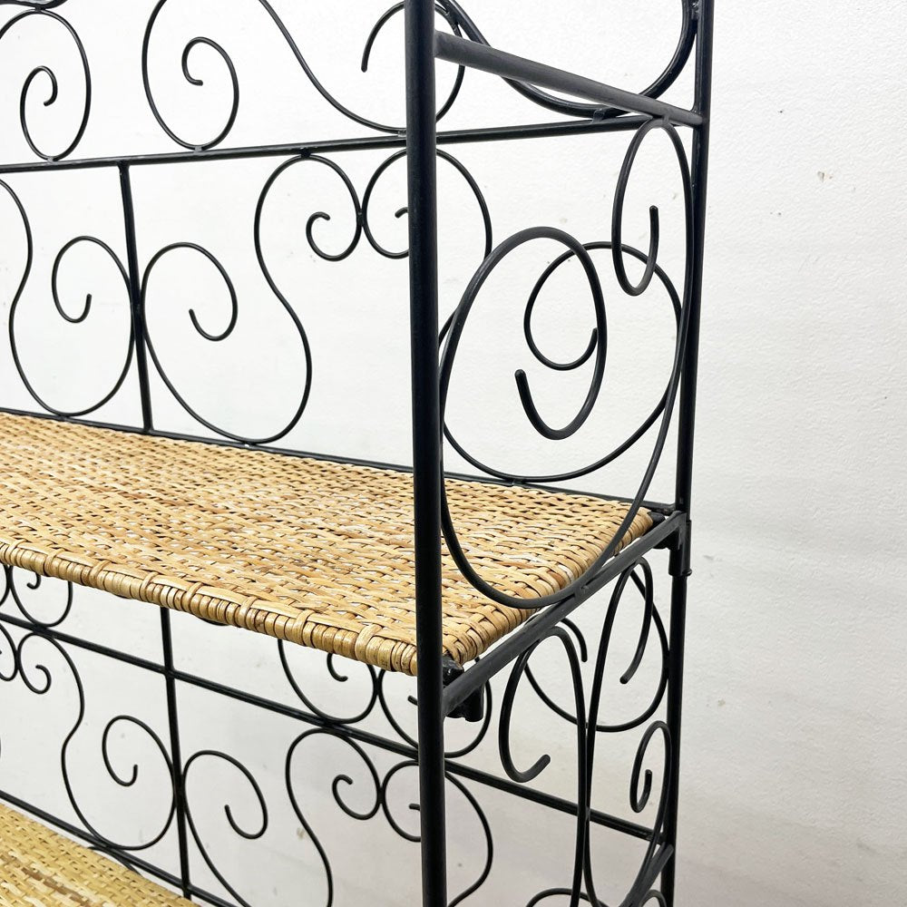 ロートアイアンｘラタン クラシカルデザイン シェルフ 3段 棚板着脱可能 フォールディング 折畳 籐 アンティーク調 店舗什器 ●