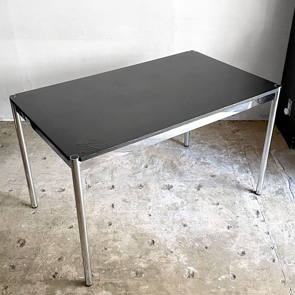 ユーエスエムハラー USMハラー USM Haller モジュラーファニチャー ハラーテーブル ワークデスク W125cm オーク材 ブラック アジャスター 高さ調整機能付き スイス ■