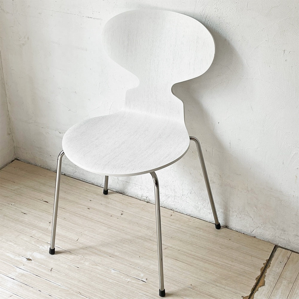 フリッツハンセン Fritz Hansen アントチェア アリンコチェア 4本脚 カラードアッシュ ホワイト アルネ・ヤコブセン デンマーク 北欧家具 ★