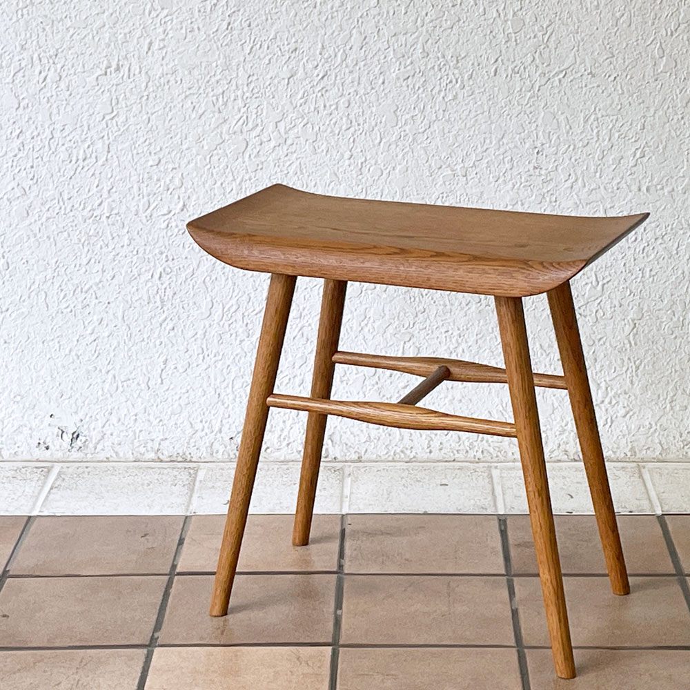 シキファニチア SIKI FURNITURE スツールテーブル STOOL TABLE 2 オーク無垢材 サイドテーブル W45cm 板座 国産家具 ◇
