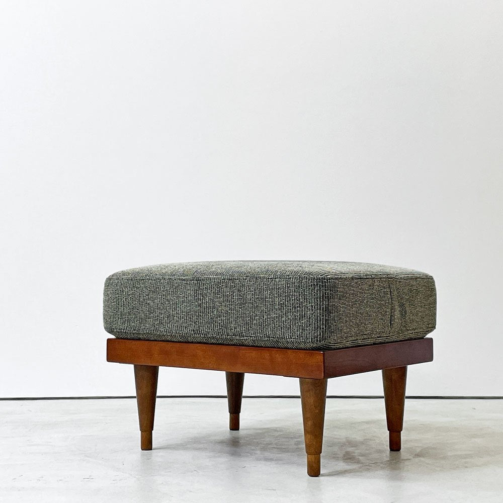 パシフィックファニチャーサービス PACIFIC FURNITURE SERVICE P.F.S スタンダードC STANDARD C オットマン フットスツール Mo Black ●