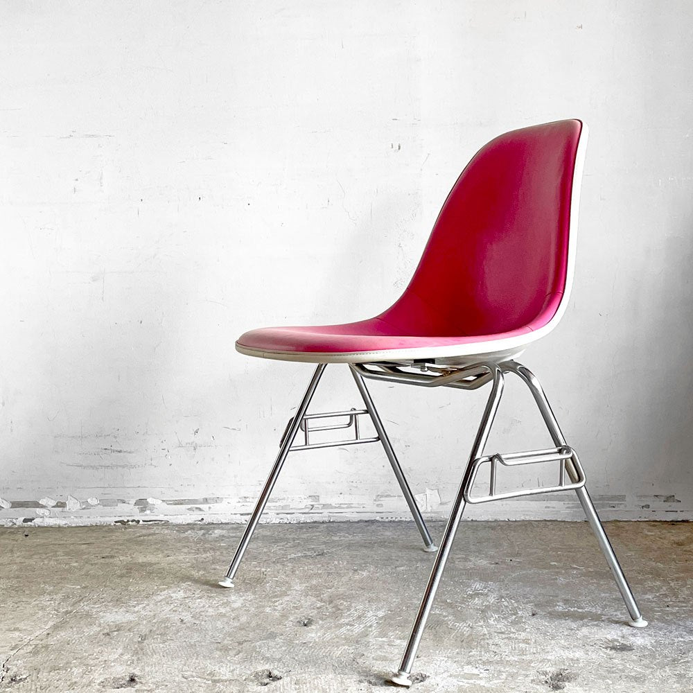 ハーマンミラー Herman Miller 3ndビンテージ サイドシェルチェア FRP製 PVCレザー スタッキングベース C&R イームズ ミッドセンチュリー D ■