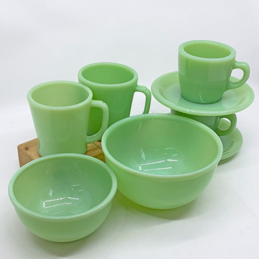 ファイヤーキング Fire King レストランウェアシリーズ ジェダイ Jade-ite ストレート カップ＆ソーサー Straight Cup&Saucer ミルクガラス USビンテージ アンカーホッキング B ●