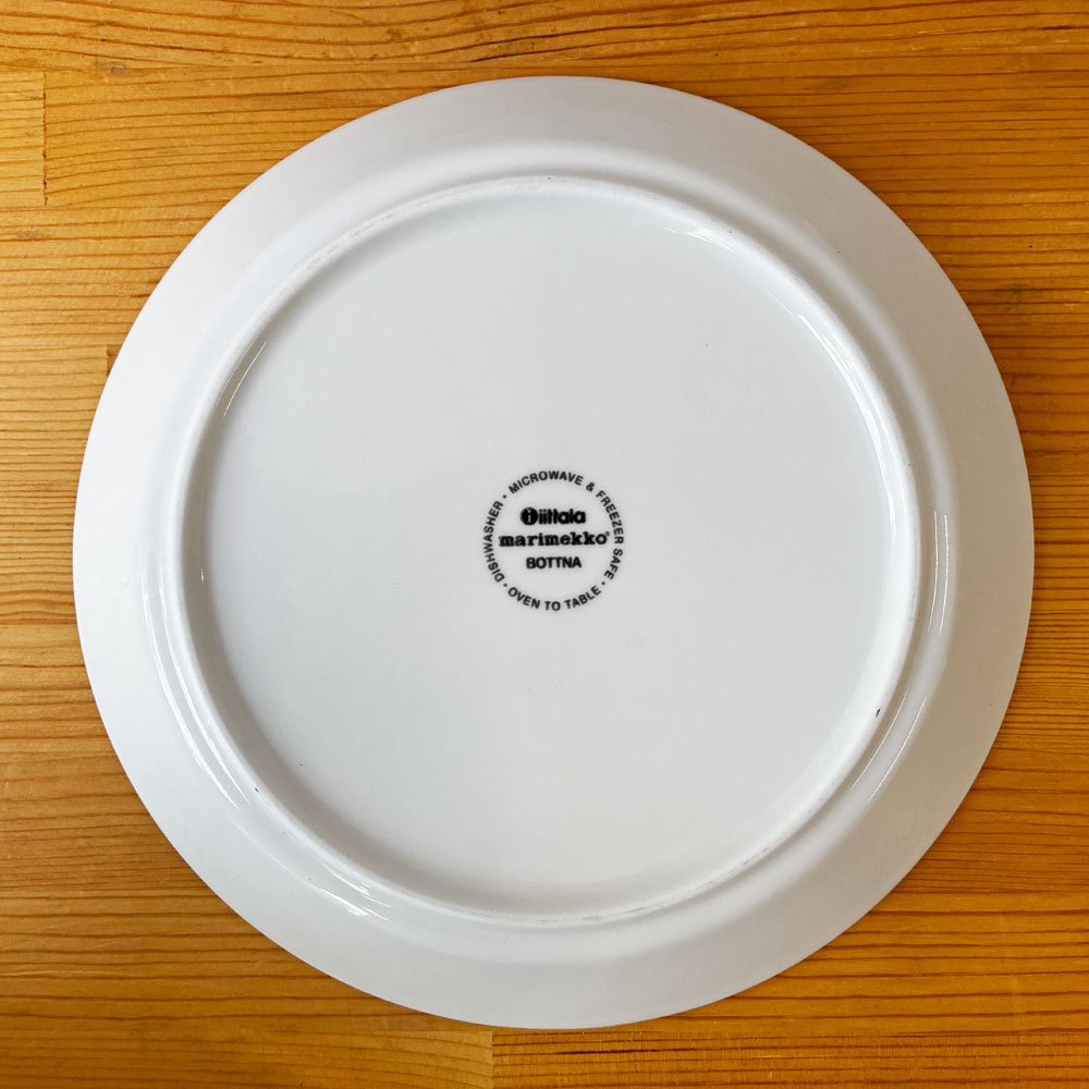 イッタラ × マリメッコ iittala × marimekko ボットナ BOTTNA プレート 21cm 2枚セット アンナ・ダニエルソン Anna Danielsson 北欧食器 フィンランド 廃番 C ◇