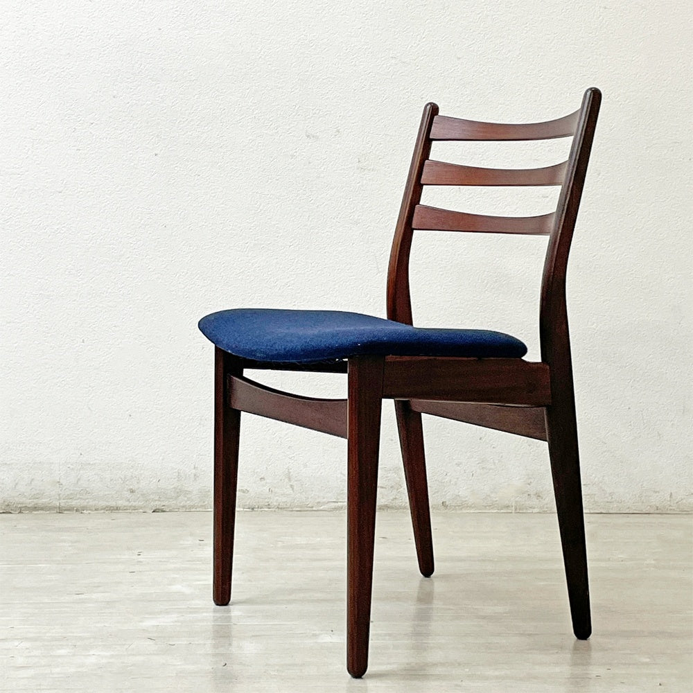北欧ビンテージ Scandinavia Vintage ダイニングチェア 無垢材 ファブリック 北欧家具 モダンデザイン B ●