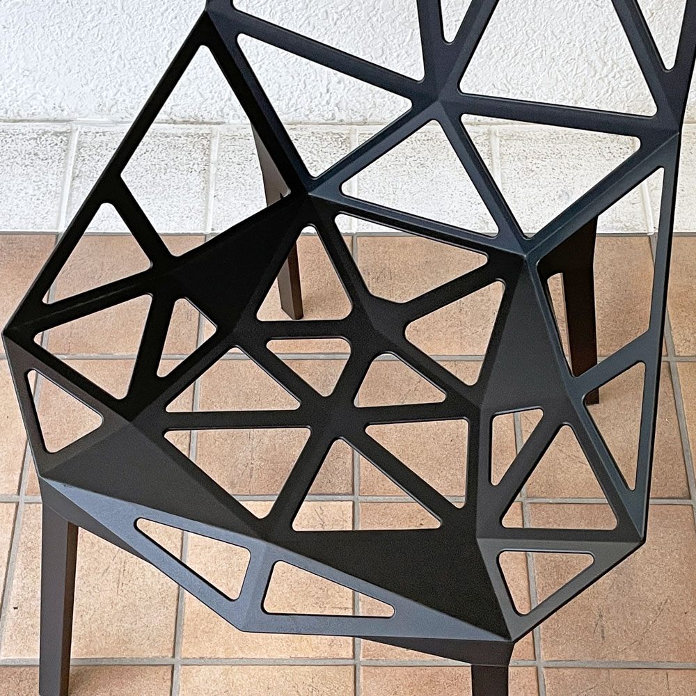 マジス MAGIS チェアワン CHAIR ONE ダイニングチェア コンスタンチン・グルチッチ ブラック スタッキング 屋外使用可 イタリア 定価83,600円 ◇