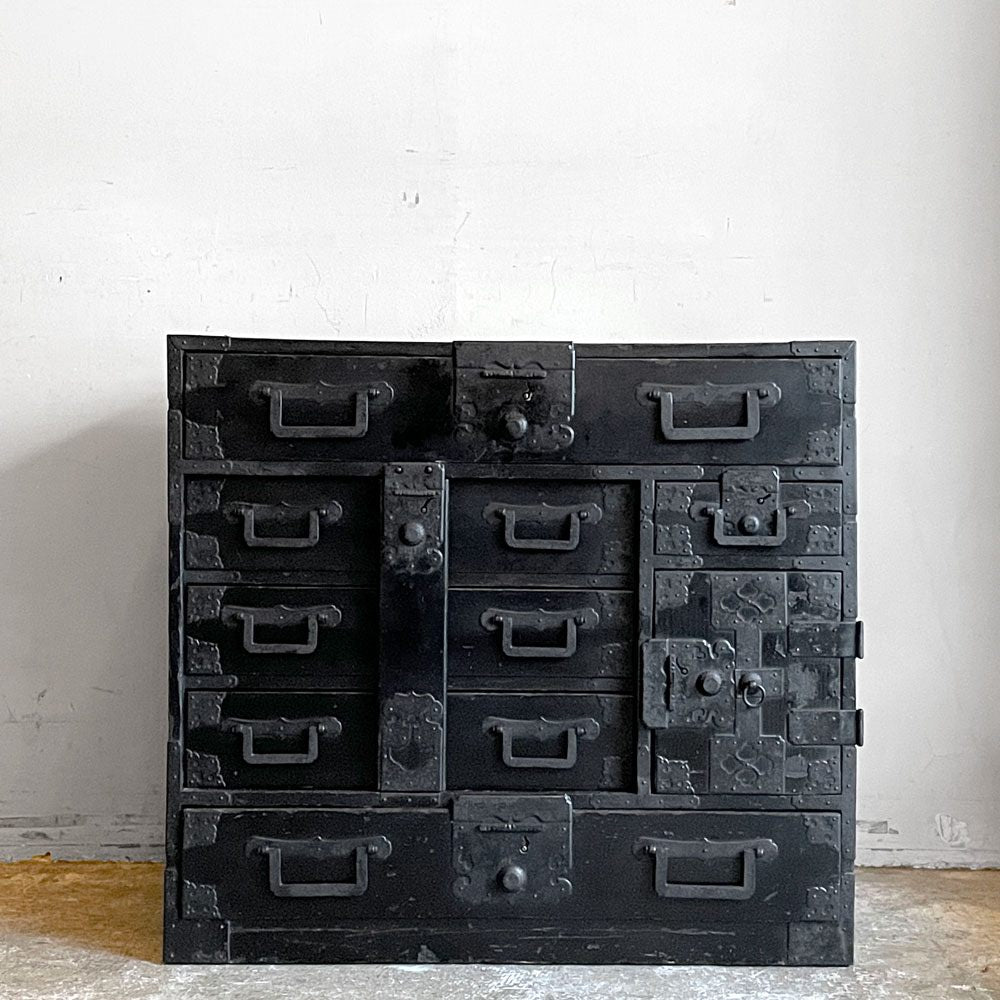 ジャパンビンテージ Japan Vintage 時代箪笥 黒塗り 黒漆 船箪笥 庄内箪笥 収納 古家具 ■