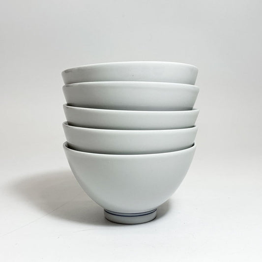 一保堂 湯呑茶碗 5客セット 銘入 煎茶碗 京焼 茶器 染付 煎茶道具 湯呑み 茶碗 陶磁器 白磁 熊川型 B ★