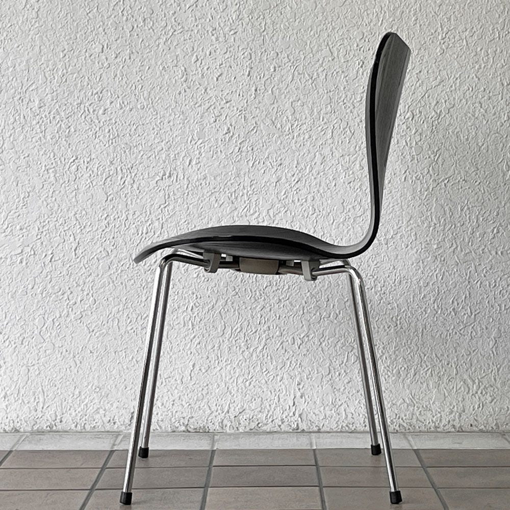フリッツハンセン Fritz Hansen セブンチェア ダイニングチェア カラードアッシュ ブラック アルネ・ヤコブセン 北欧 デンマーク 定価￥76,780- A ◇