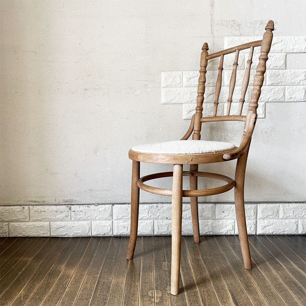 ヨーロピアンビンテージ European Vintage ベントウッドチェア ダイニングチェア スピンドルバック ファブリック座面 krank marcello購入品 ◎