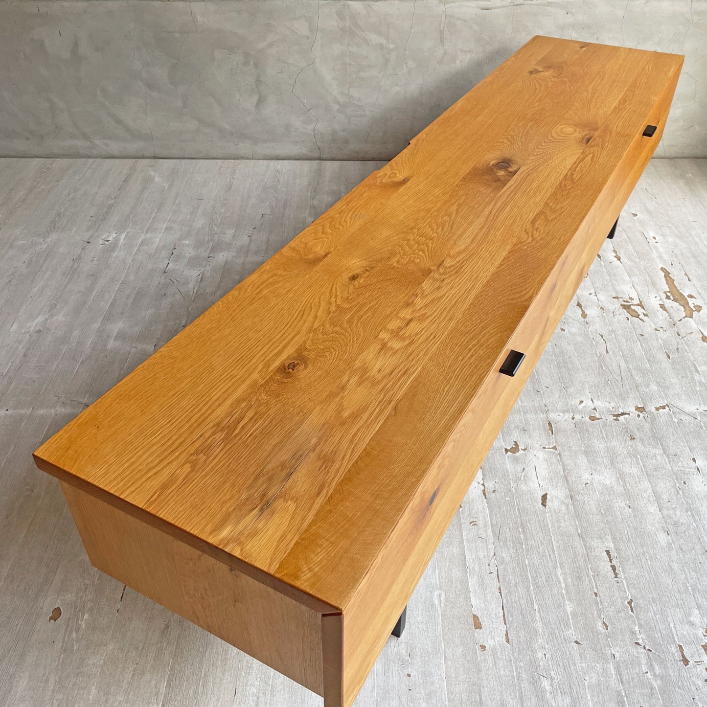 カーフ karf ノット Knot テレビボード TV board 180 Oak AVボード オーク無垢材 ブラックスチール 定価￥203,500- ♪