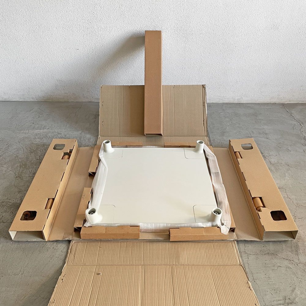 カルテル Kartell ミストラップ MISS TRAP ダイニングテーブル スクエア W80cm ビーチ材 外箱付 フィリップ・スタルク 廃番 未使用保管品 B 〓