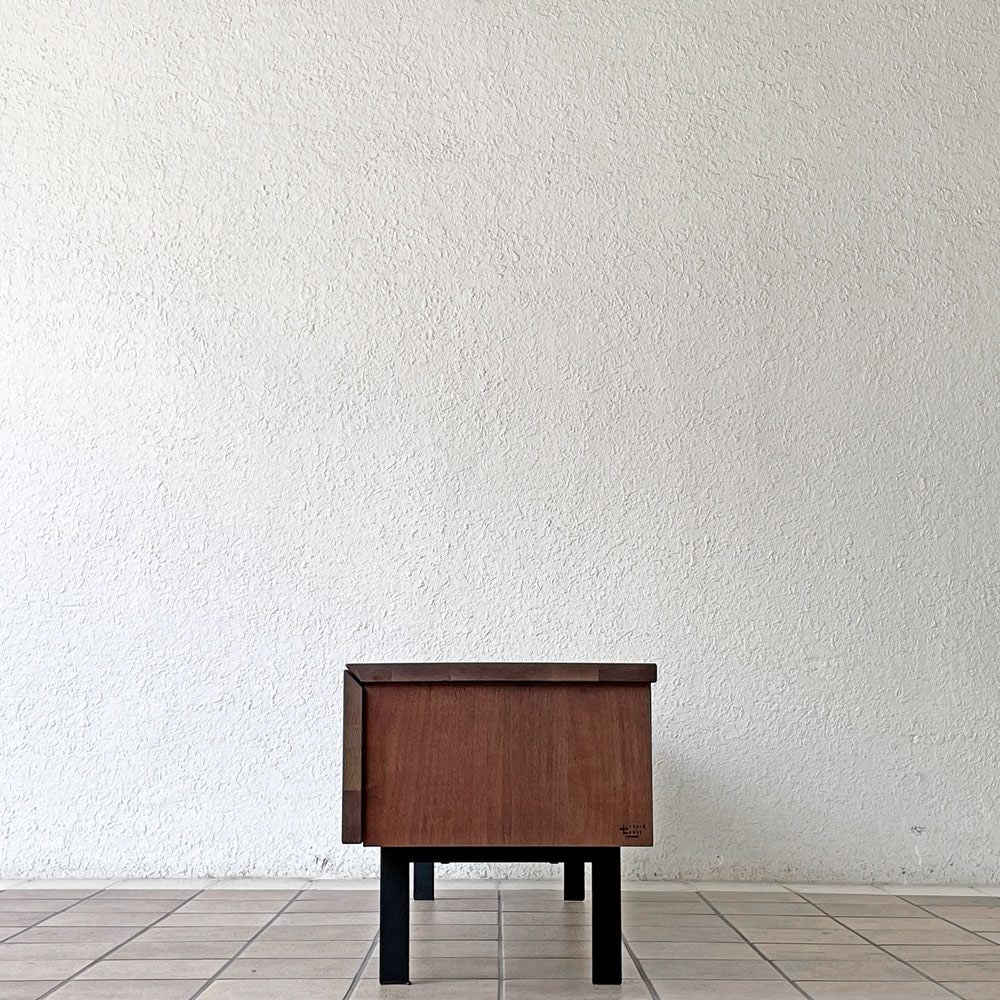 カーフ karf ノット Knot テレビボード TV board 150 Oak ローボード 150cm ウォールナット無垢材 ブラックスチール 定価￥198,000- ◇