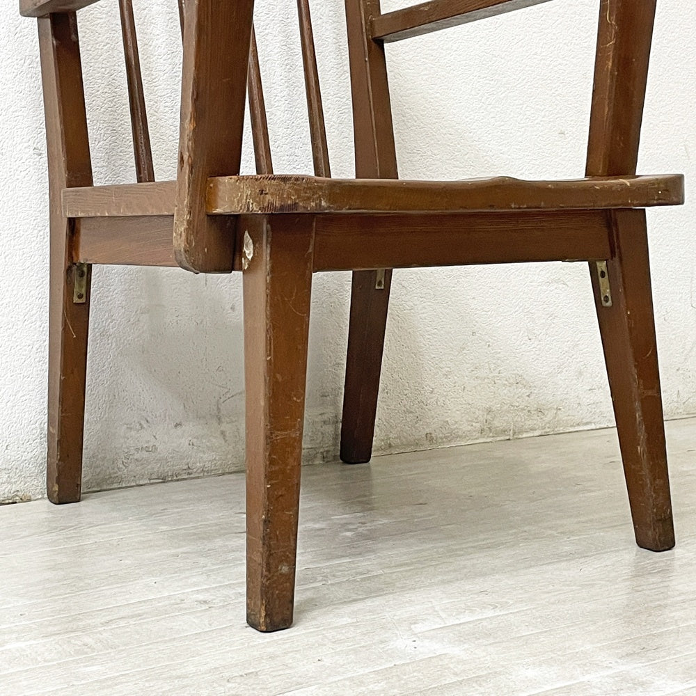 ジャパンビンテージ Japan Vintage アームチェア ダイニングチェア 木製肘付き椅子 ブラウン スティックバック 古家具 ●
