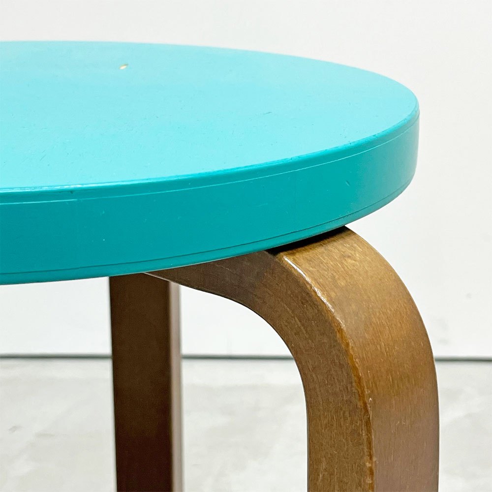 アルテック Artek スツール60 Stool60 3本脚 ターコイズ × ウォールナット ヘラ・ヨンゲリウス コレクション2015 80周年シール付 アルヴァ・アアルト ●