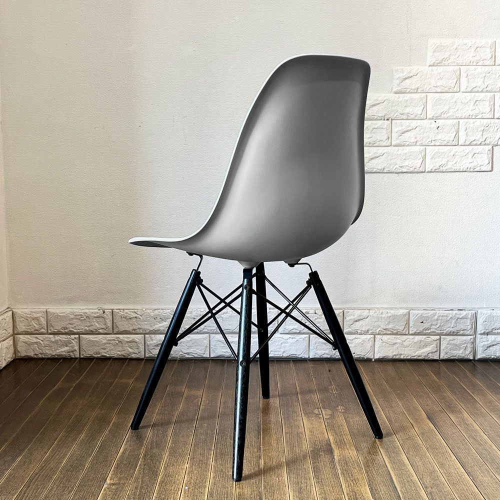 ハーマンミラー HermanMiller サイドシェルチェア ドゥエルレッグ DSW アルパイン × エボニー ポリプロピレン製 イームズ ミッドセンチュリー A ◎
