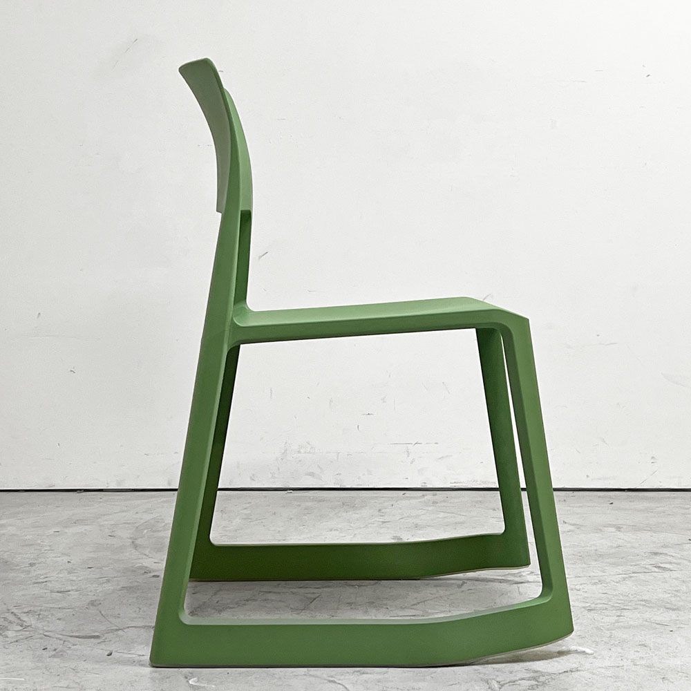 ヴィトラ Vitra ティプトン Tip Ton ワークチェア ダイニングチェア デスクチェア インダストリアルグリーン スタッキング チルト機能 定価￥40.700- ●
