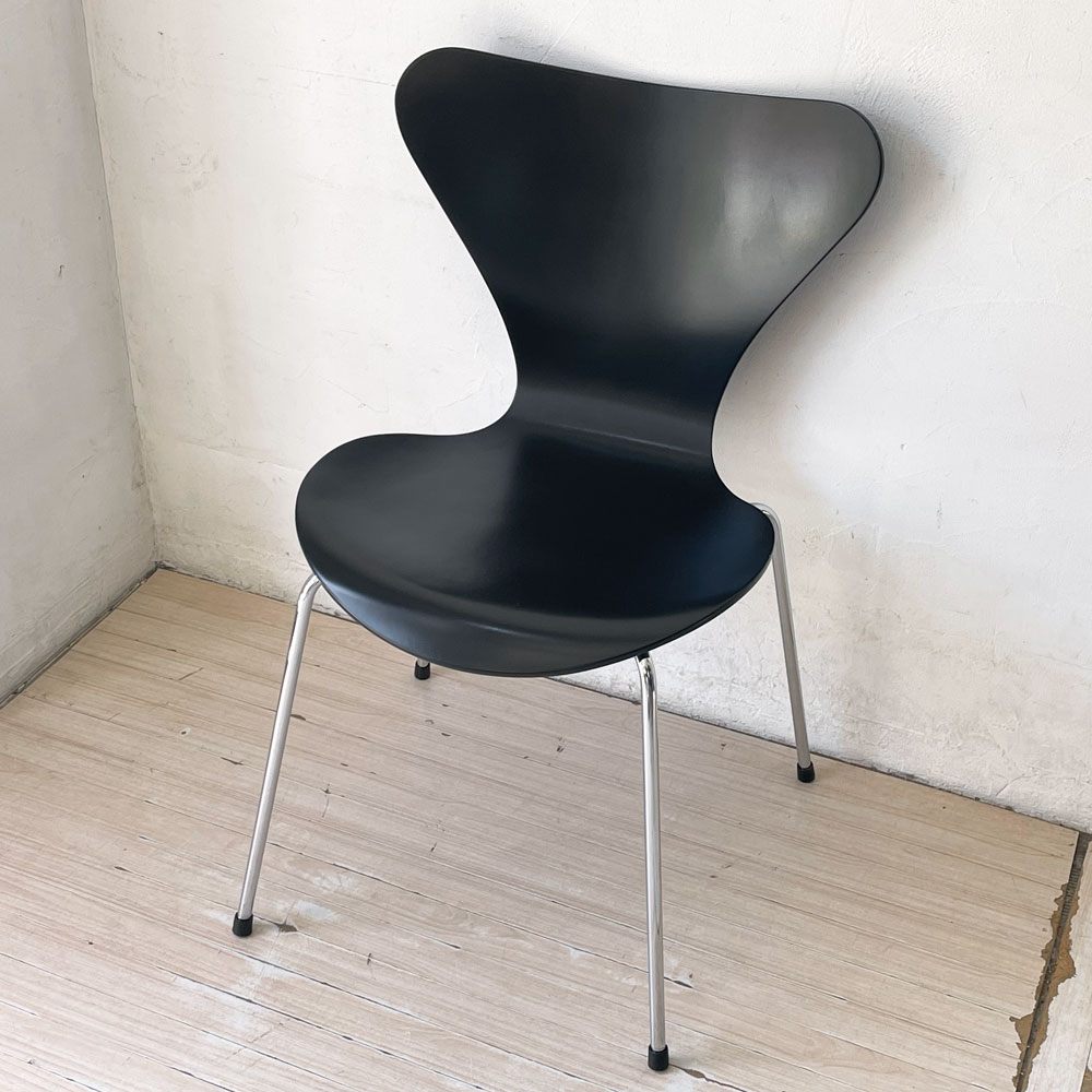 フリッツハンセン Fritz Hansen セブンチェア ダイニングチェア ブラック ラッカー再塗装 アルネ・ヤコブセン デンマーク スタッキングチェア 北欧家具 ★