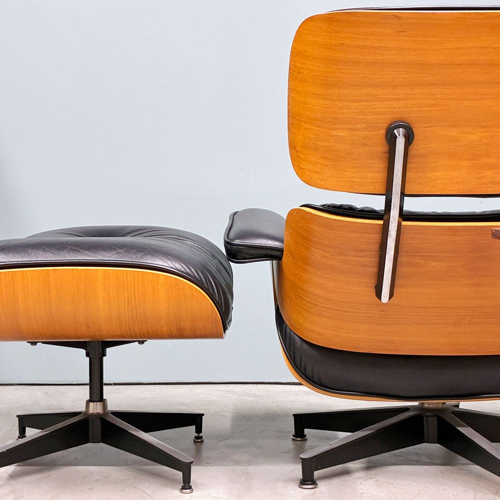 ハーマンミラー Herman Miller イームズラウンジチェア＆オットマン ブラックレザー ウォールナット C&Rイームズ ミッドセンチュリー 1999年製 ◎