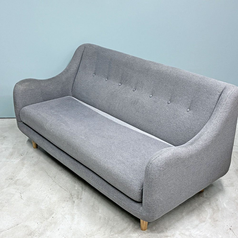 IDC大塚家具 OTSUKA ベッディ 2.5人掛けソファ w168cm リバーシブル グレー 廃番 現状品 ◎