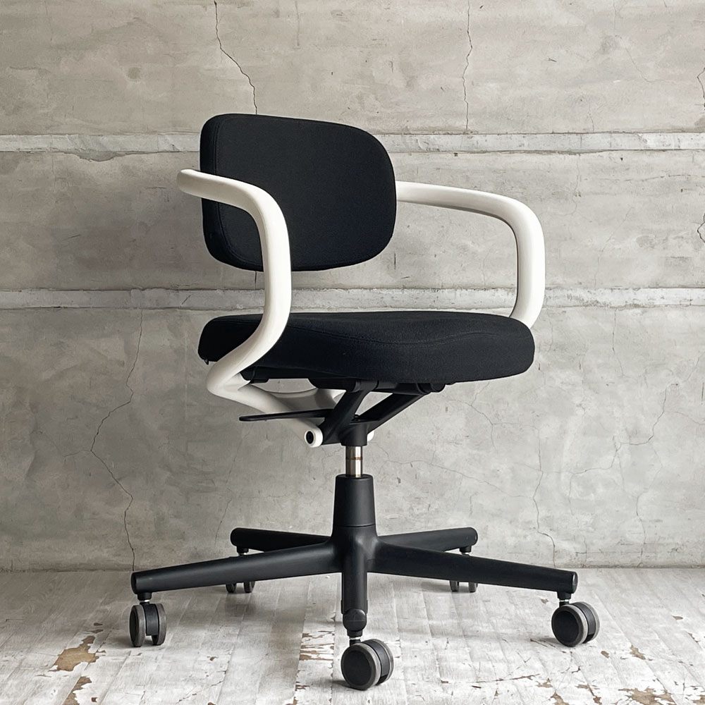 ヴィトラ vitra オールスター Allstar オフィスチェア デスクチェア ホワイト × ブラック コンスタンチン・グルチッチ 参考定価￥163,900-  ♪