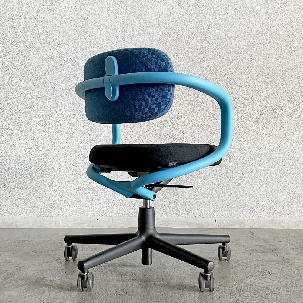 ヴィトラ Vitra オールスター Allstar オフィスチェア デスクチェア ブルー×ブラック コンスタンチン・グルチッチ 定価￥163,900- 〓
