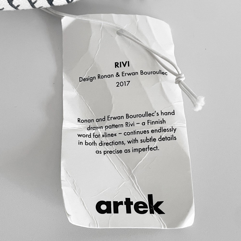 アルテック artek リヴィ クッションカバー RIVI Cushion Cover ホワイト × ブルー インナークッション付 W40×D40 北欧雑貨 デンマーク ■