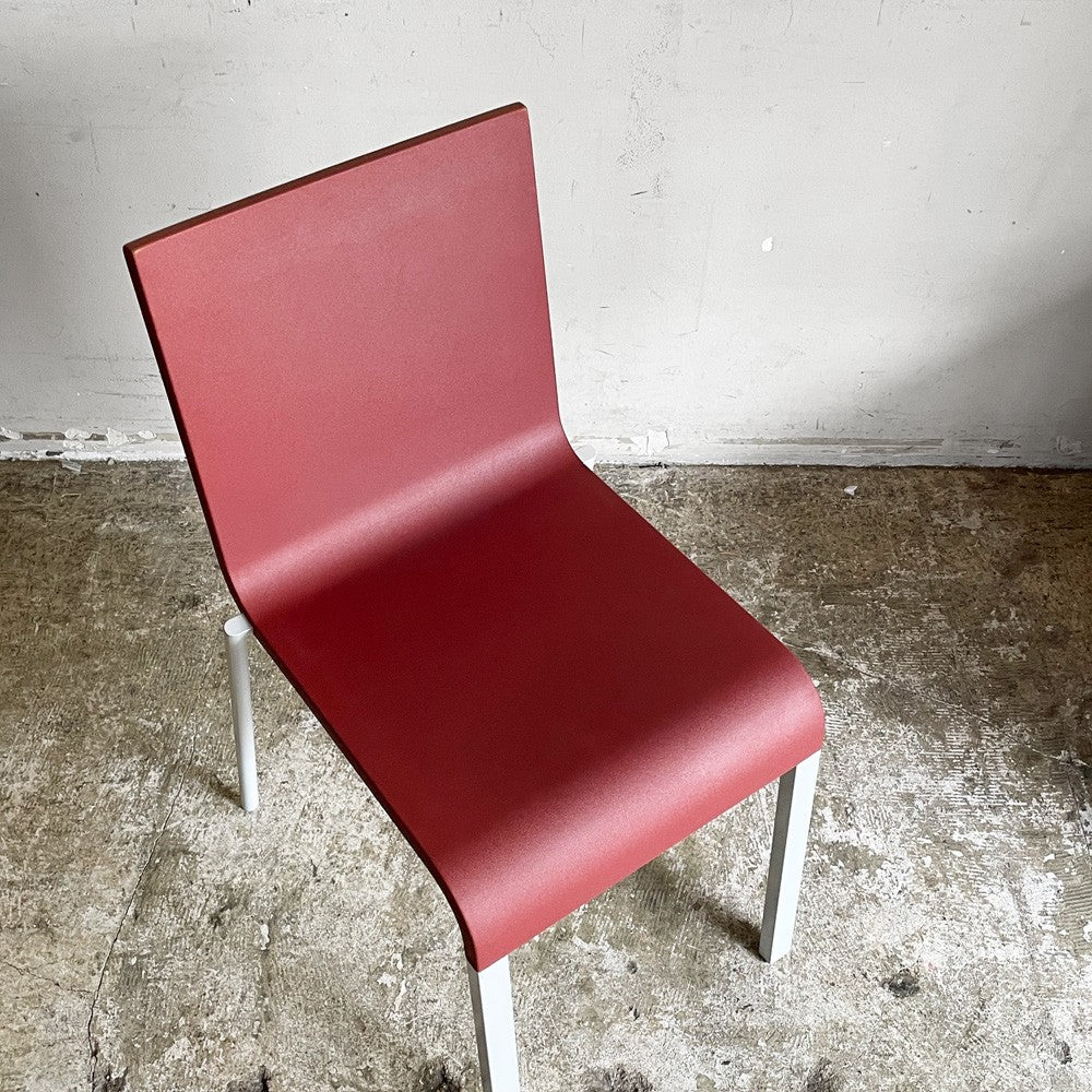 ヴィトラ vitra. ゼロスリー .03 ダイニングチェア スタッキングチェア マールテン・ヴァン・セーヴェレン Maarten Van Severen レッド A ■