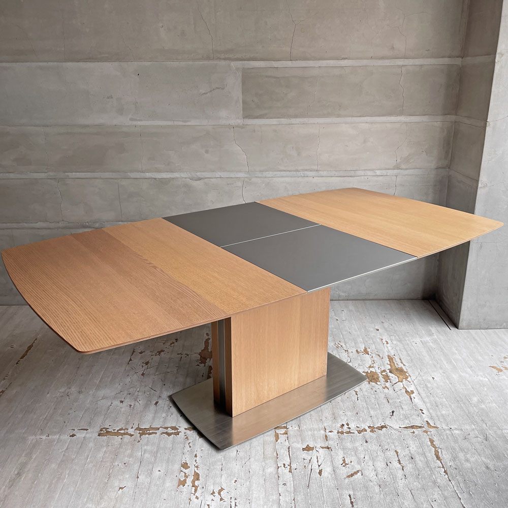 ボーコンセプト BoConcept オッカ Occa エクステンション ダイニングテーブル 伸長式 オーク材 シルバー モダンデザイン 廃番 ♪