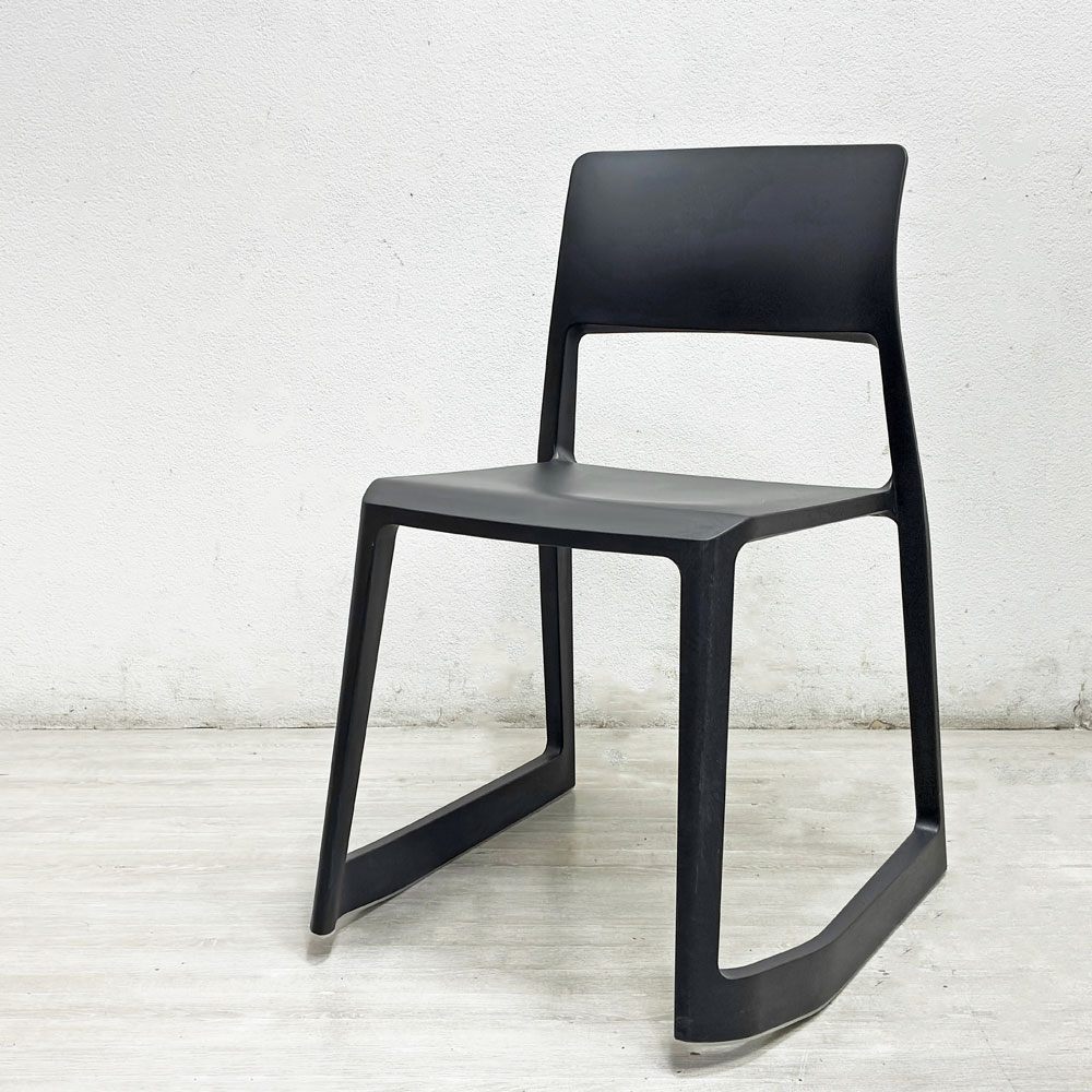 ヴィトラ Vitra ティプトン Tip Ton ワークチェア ダイニングチェア デスクチェア ブラック スタッキング チルト機能 定価￥42,900- A ●