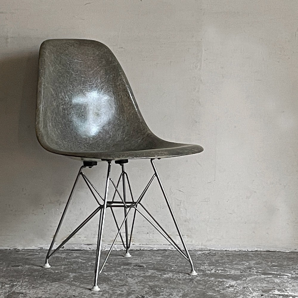 ハーマンミラー Herman Miller サイドシェルチェア 2nd ビンテージ エンボスレス すっぴんモデル FRP シーフォームグリーン ロータイプ エッフェルベース イームズ ■