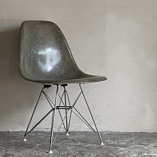 ハーマンミラー Herman Miller サイドシェルチェア 2nd ビンテージ エンボスレス すっぴんモデル FRP シーフォームグリーン ロータイプ エッフェルベース イームズ ■