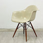 ハーマンミラー Herman Miller アームシェルチェア セカンド 2nd ビンテージ FRP ダヴェルベース パーチメント イームズ ミッドセンチュリー ●