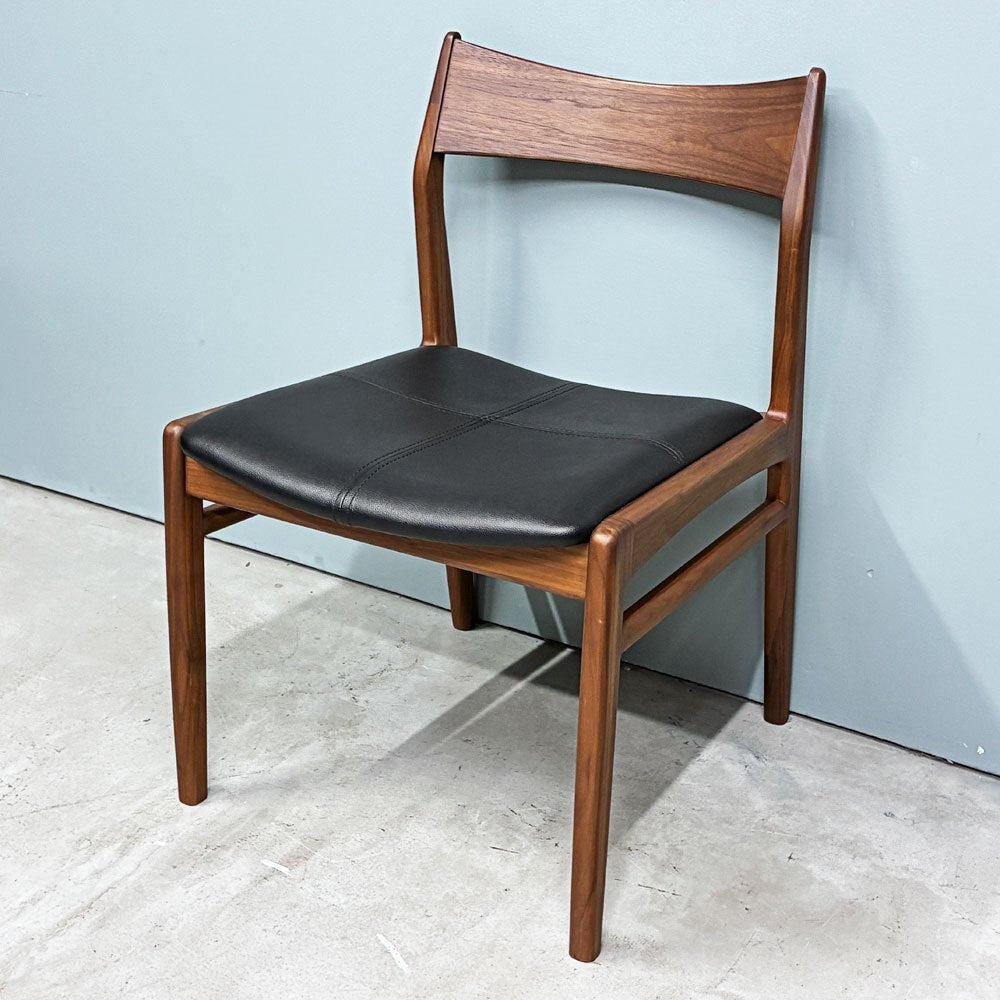 ノーウェアライクホーム NOWHERE LIKE HOME オーウェン OWEN ダイニングチェア Dining Chair アームレス ウォールナット材 PVCレザー ◎