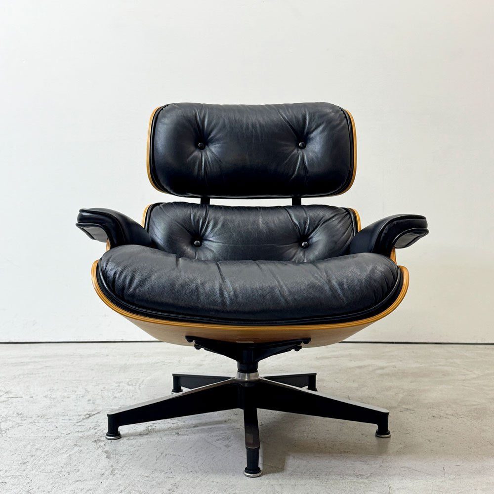 ハーマンミラー Herman Miller イームズラウンジチェア＆オットマン ブラックレザー ウォールナット C&Rイームズ ミッドセンチュリー 2004年製 ●