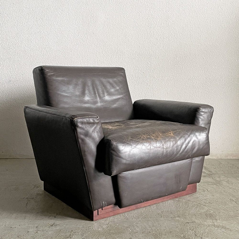 Cassina カッシーナ 622 IMPERIAL TOKYO インペリアルトーキョー 1人掛けソファ 1PSOFA 本革 帝国ホテル フランク・ロイド・ライト 廃番 B 〓