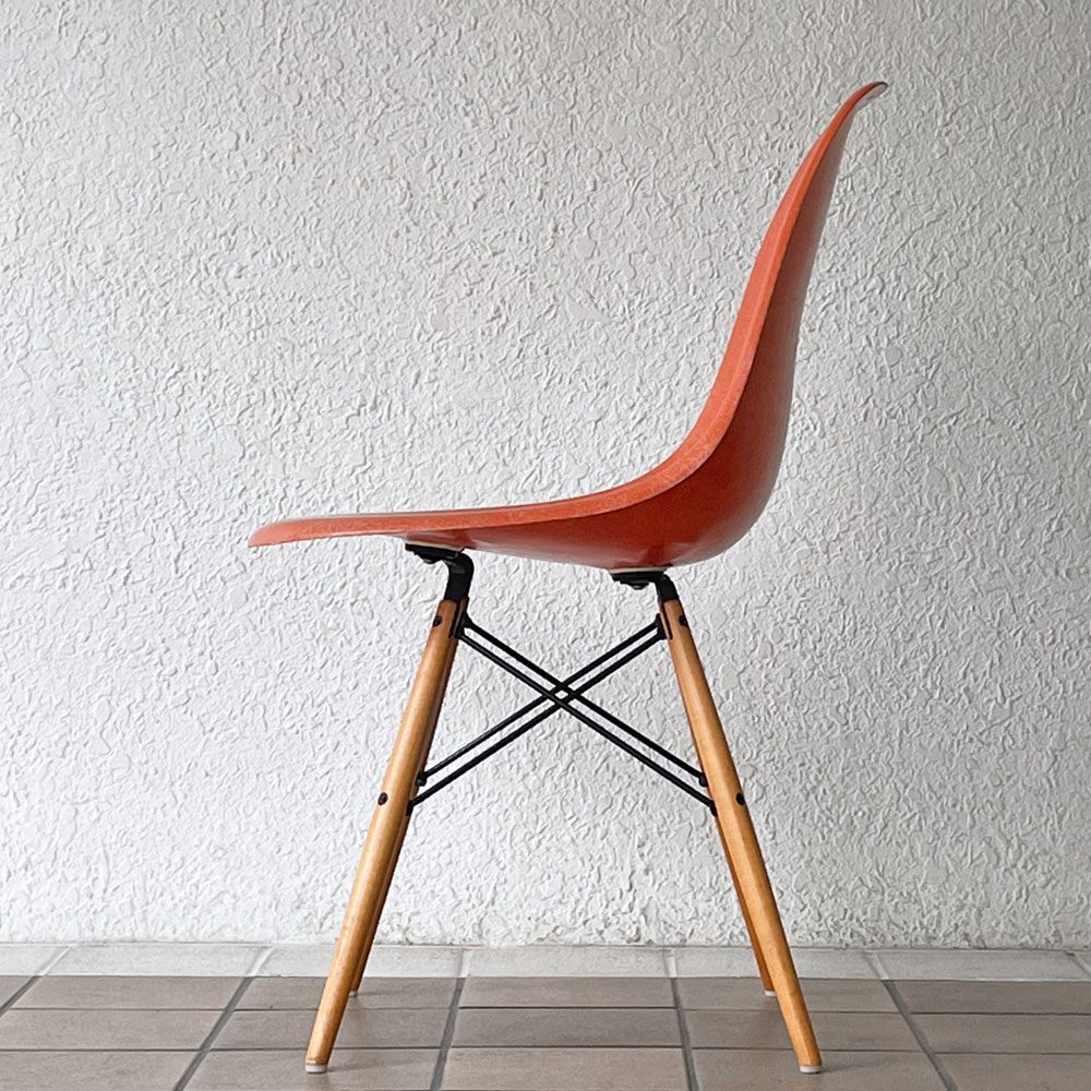 ハーマンミラー Herman Miller サイドシェルチェア セカンド 2nd FRP オレンジ ダウェルベース イームズ ビンテージ ミッドセンチュリー ◇