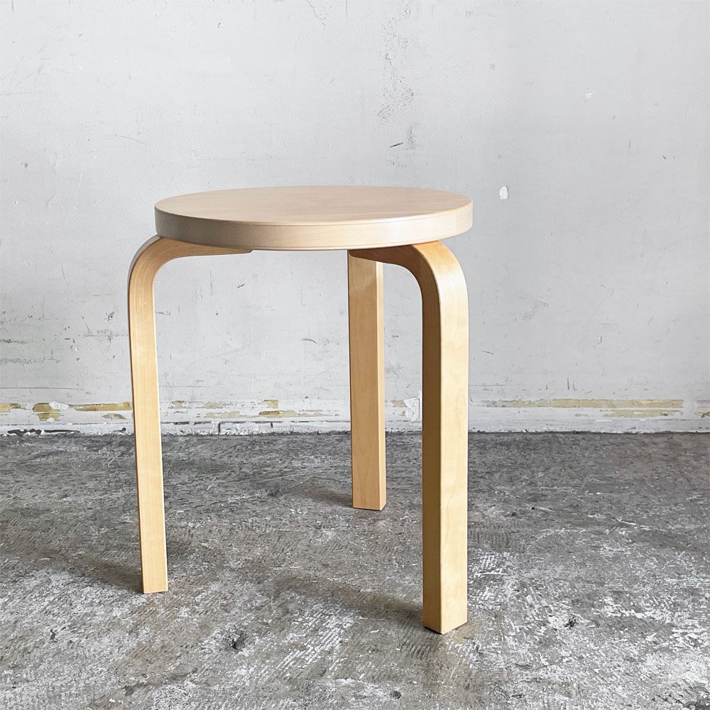 アルテック Artek スツール60 Stool60 バーチ材 ナチュラルラッカー 3本脚 アルヴァ・アアルト 北欧 フィンランド ■