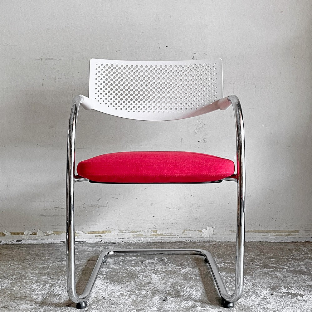 ヴィトラ vitra ビザビ2 Visavis2 アームチェア デスクチェア ホワイト/レッド系 カンティレバー スタッキング可能 アントニオ・チッテリオ A ■
