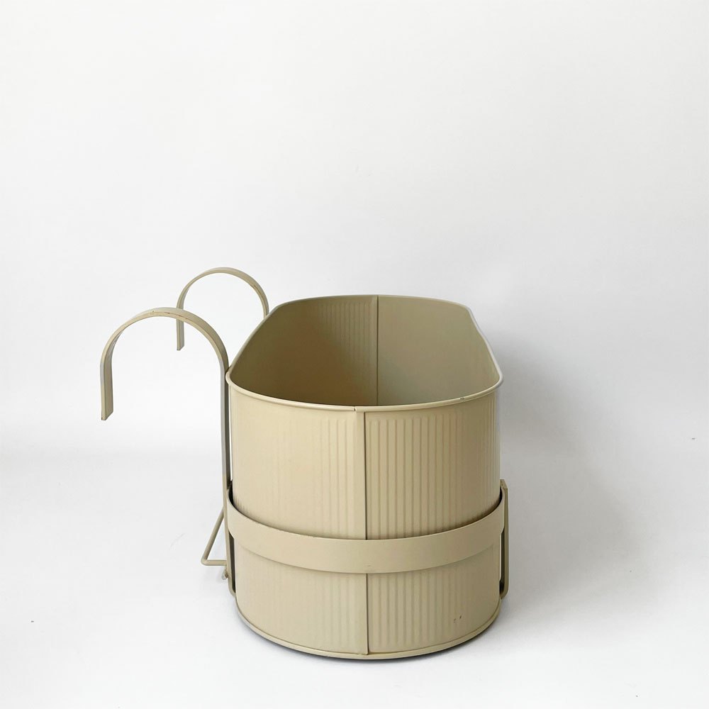 ファームリビング ferm LIVING バウ BAU バルコニーボックス Balcony Box カシミヤ スチールフフレーム 底穴 参考価格￥17.600- ★