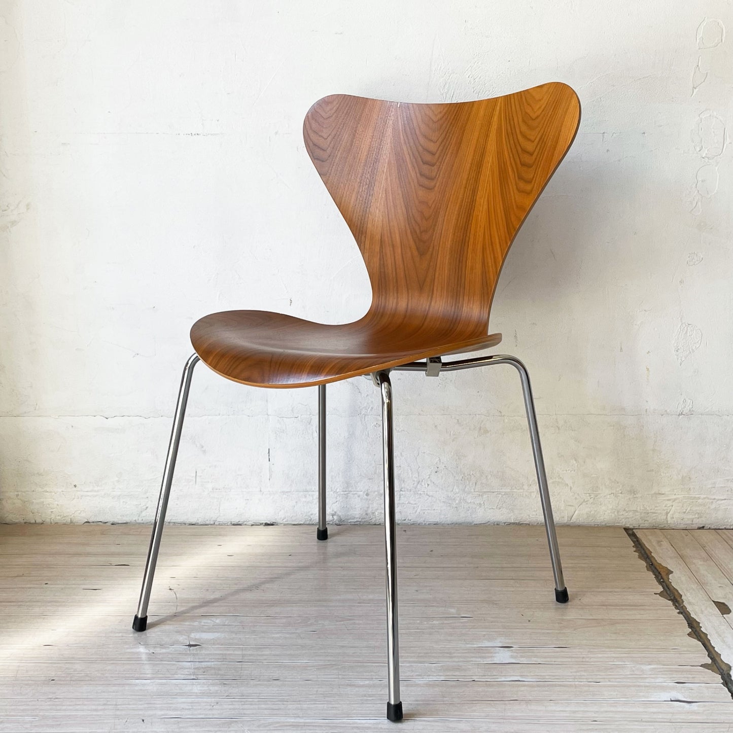 フリッツハンセン Fritz Hansen セブンチェア Seven Chair ダイニングチェア アルネヤコブセン Arne Jacobsen ウォールナット材 北欧家具 F ★