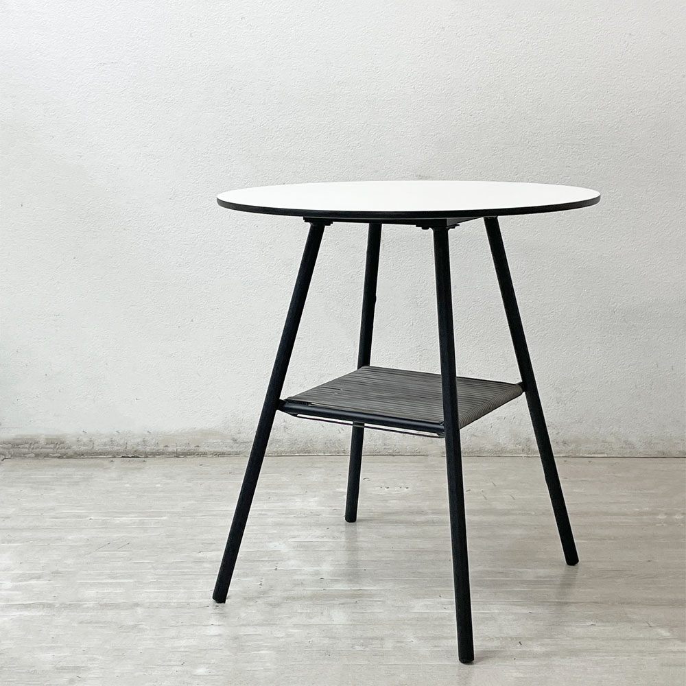ボーコンセプト Bo Concept エルバ ELBA テーブル ガーデンテーブル カフェテーブル ラウンドトップ ラミネート天板 スチール脚 ラック付き デンマーク 北欧家具 ●