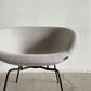 フリッツハンセン Fritz Hansen ポットチェア 3318 POT ラウンジチェア ファブリック クリスチャンハウン ベージュ ブラウンブロンズレッグ アルネ・ヤコブセン デンマーク 定価￥297,880- 展示品 〓