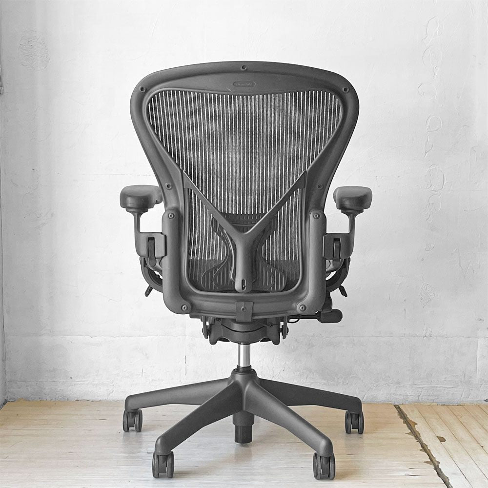 ハーマンミラー Herman Miller アーロンチェア クラシック Bサイズ ポスチャーフィット フル装備 グラファイトベース デスクチェア オフィスチェア ★