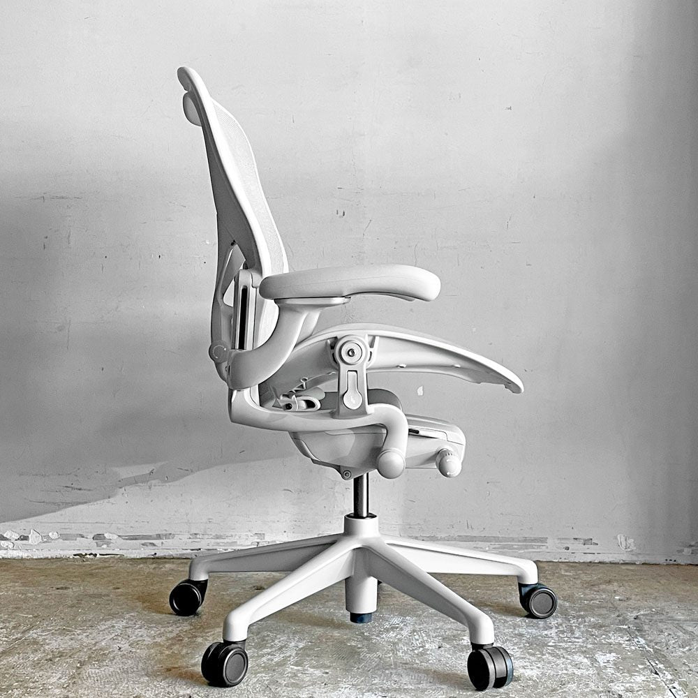 ハーマンミラー Herman Miller アーロンチェア リマスタード フル装備 Bサイズ ミネラル ポスチャーフィットSL デスクチェア オフィスチェア ビル・スタンフ ＆ ドン・チャドウィック ■