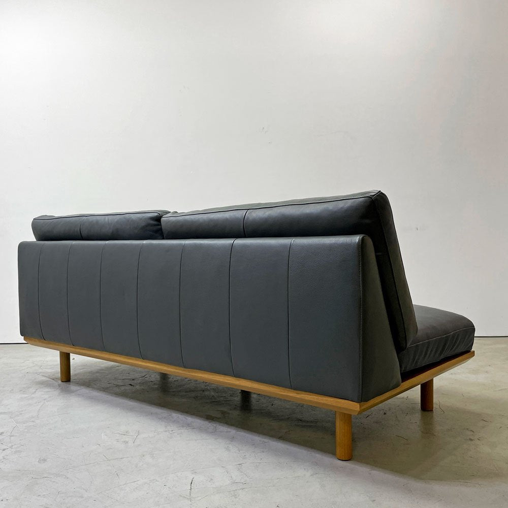 アクタス ACTUS ファイブ・バイ・ファイブ five by five フラッド FLAD 2.5シーターソファ オーク材 O-7300 グレー W180cm 牛革 定価￥272,800- ●