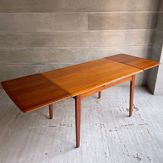 K.Knudsen&Son エクステンション ダイニングテーブル 伸長式 チーク材 スウィン・エー・マドセン Svend Aage Madsen 北欧家具 デンマークビンテージ ♪