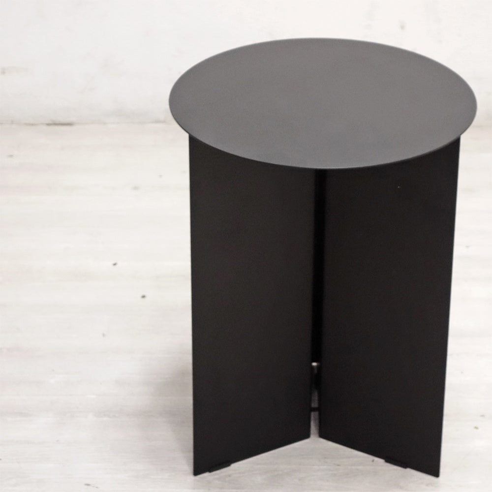 ヘイ HAY スリットテーブル ハイ SLIT TABLE HIGH Φ35cm H47cm サイドテーブル スチール ブラック 粉体塗装 ミニマル モダン デンマーク 北欧 ●