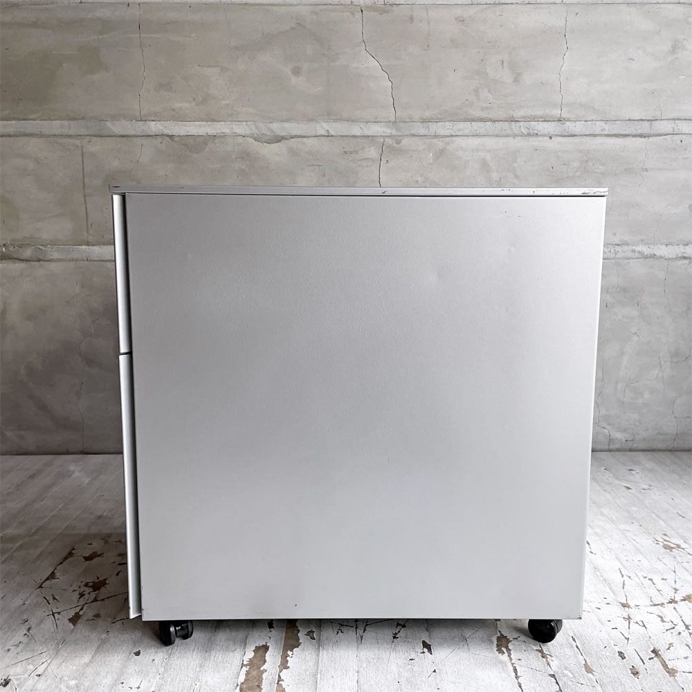 カッシーナ Cassina ixc. AFドロワー AF DRAWER デスクキャビネット ワゴン 鍵付き トレー付属 キャスターロック機能付き イタリア ミニマルデザイン B