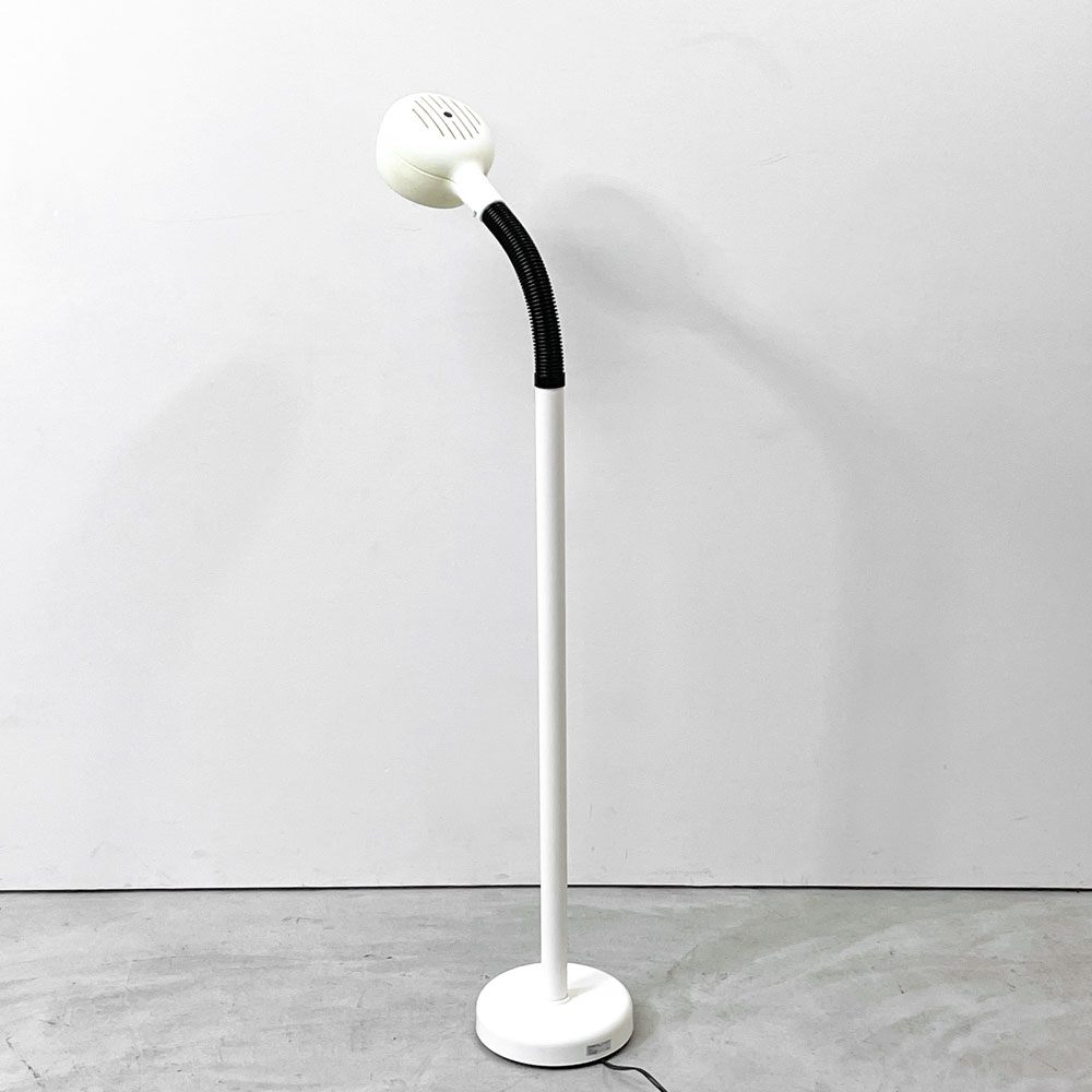 ファーゲルハルツ FAGERHULTS ジャーム GERM スタンドライト フロアライト ホワイト アンダー・パーソン Anders Pehrson スウェーデン ヤマギワ取扱 ●